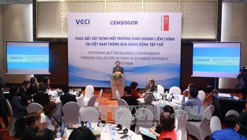 Thúc đẩy xây dựng môi trường kinh doanh liêm chính